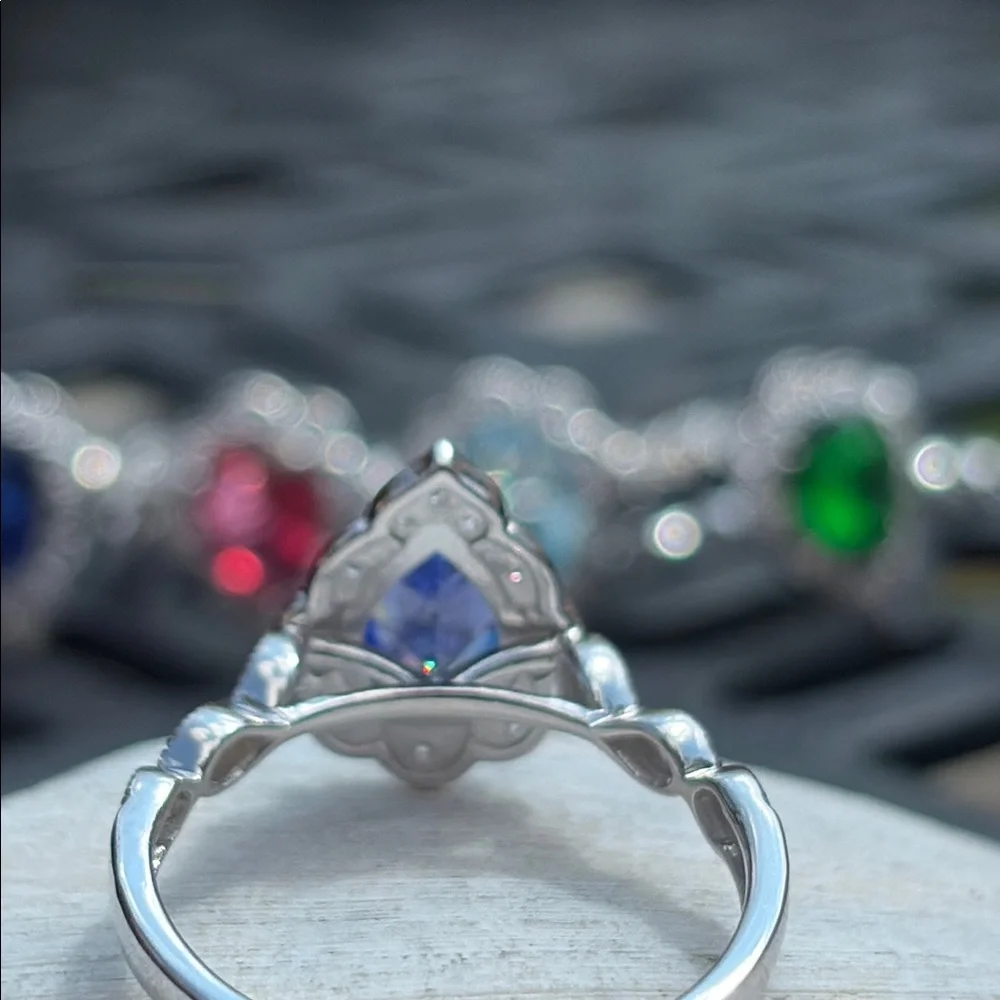 Pear Cut 1.25 tcw Genuine Tanzanite & Diamond Ring Sterling Silver Size 7